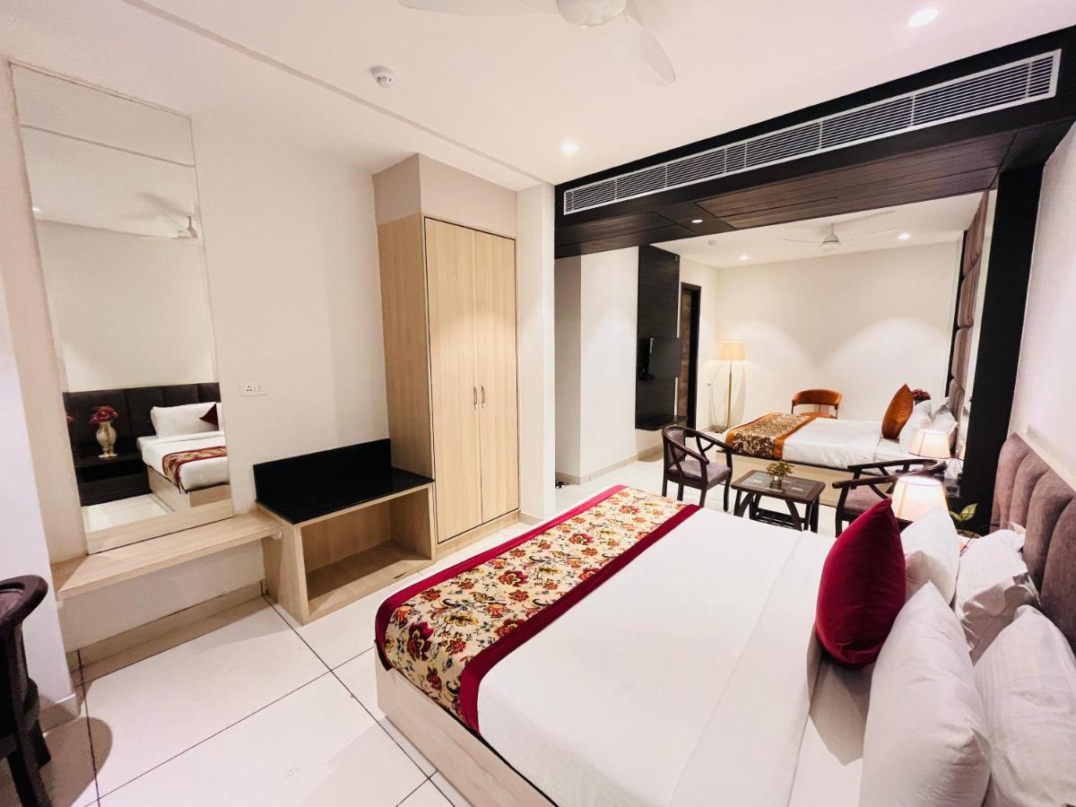 Hotel The Savode - Just 2 Mins From Golden Temple Amritsar Luaran gambar