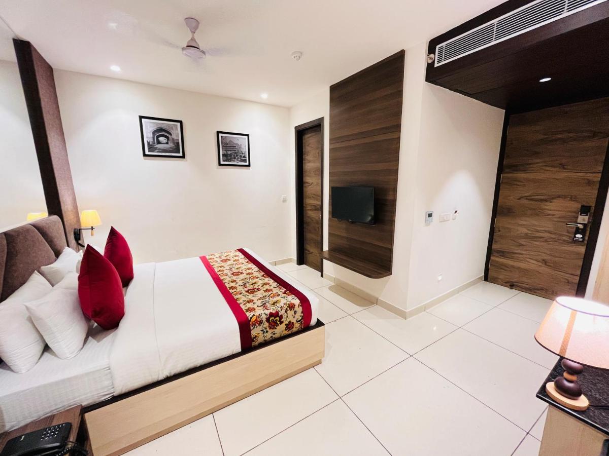 Hotel The Savode - Just 2 Mins From Golden Temple Amritsar Luaran gambar